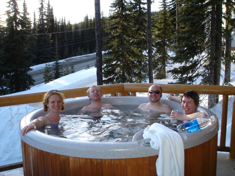 Winter Maintenance for Hot Tubs in Ottawa