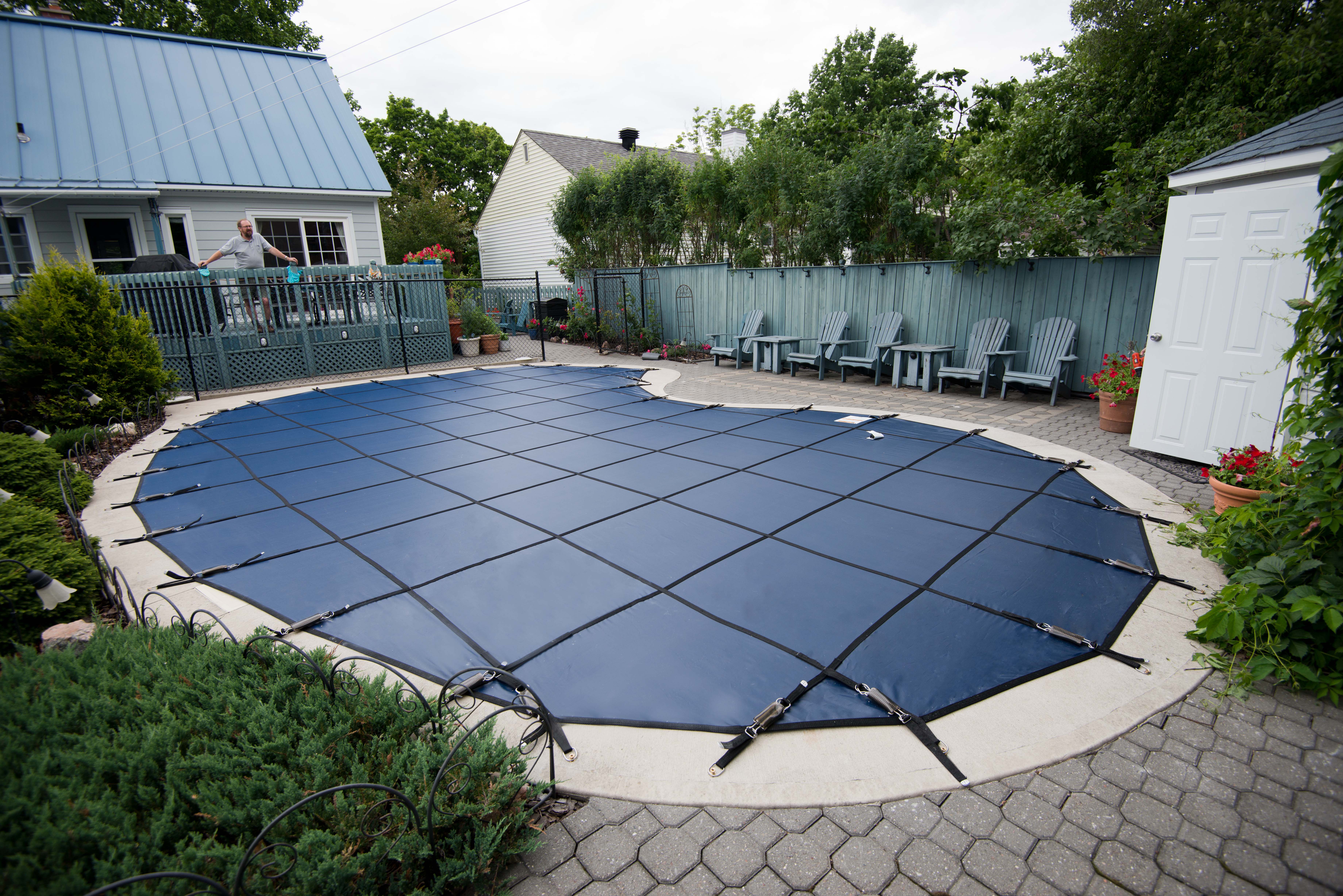 automatic swimming pool covers