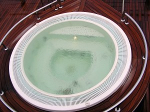 hot tub Ottawa